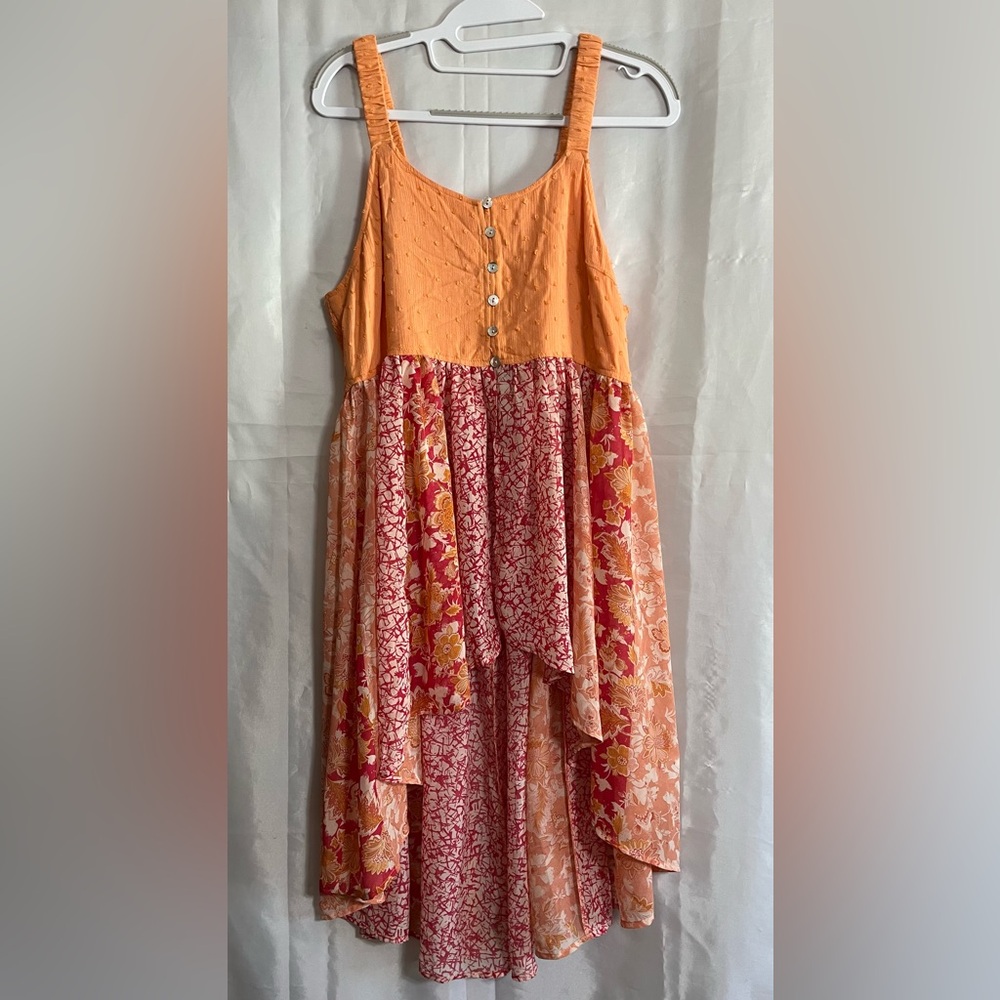 Miss Me Coral Textured Fabric High/Low Dress. Sz Lg. NWT